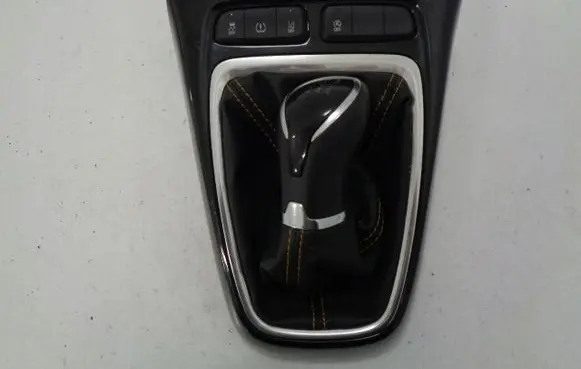 Opel Crossland X Gear lever shifter trim leather/knob
