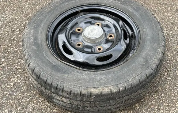 Ford Transit R15 spare wheel 