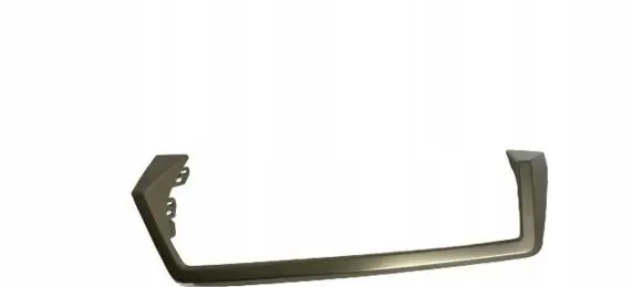 Rear bumper trim bar molding