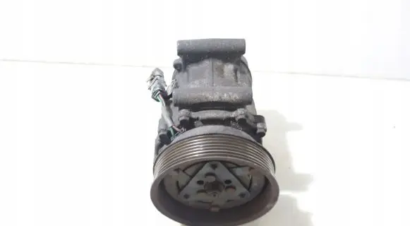 Renault Clio III Air conditioning (A/C) compressor (pump)
