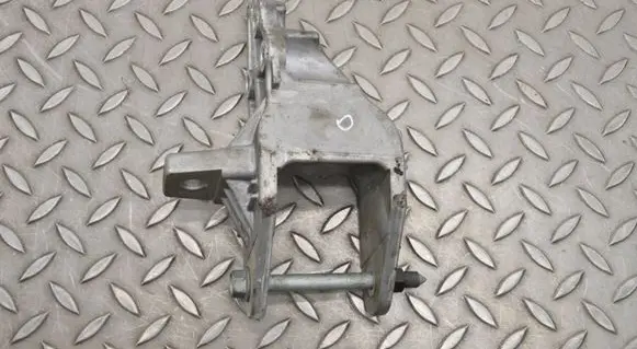 Hyundai Ioniq Engine mounting bracket 210603