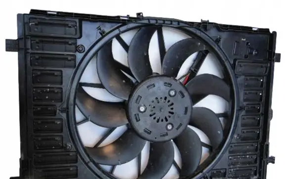 Mercedes-Benz GLA H247 Electric radiator cooling fan A0999066102