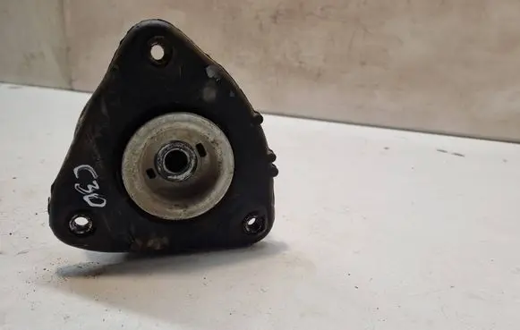 Volvo C30 Coil spring mount 30681546
