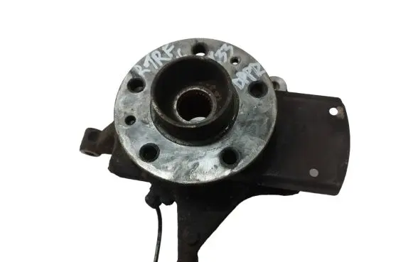 Renault Trafic III (X82) Front wheel hub