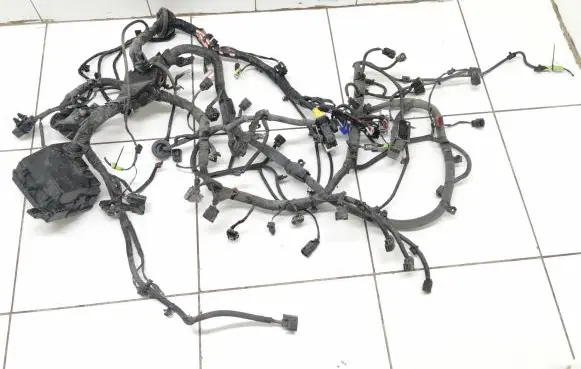 Engine installation wiring loom