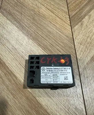 Mercedes-Benz E W211 Gateway control module A2115403145