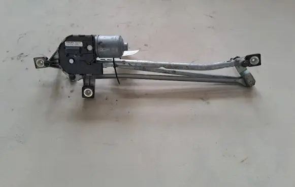 Volvo XC60 Front wiper linkage and motor 3397021531