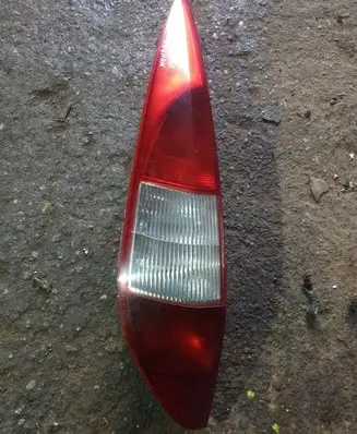 Ford Mondeo Mk III Rear/tail lights