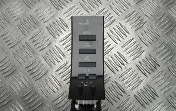 Other switches/knobs/shifts