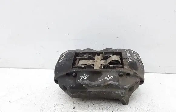 Toyota Land Cruiser (BJ70) Front brake caliper