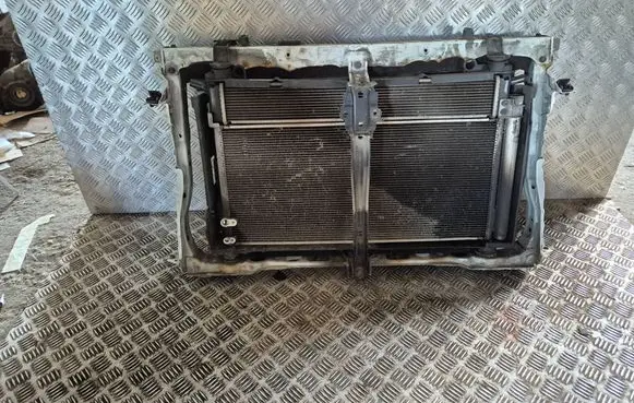 Toyota Auris E180 Radiator set MF4221341041 160400T540 MF4227504594