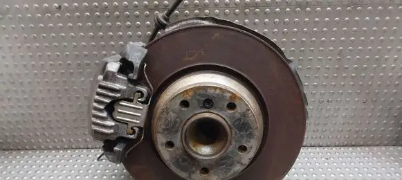 BMW 1 E81 E87 Front wheel hub 6764444