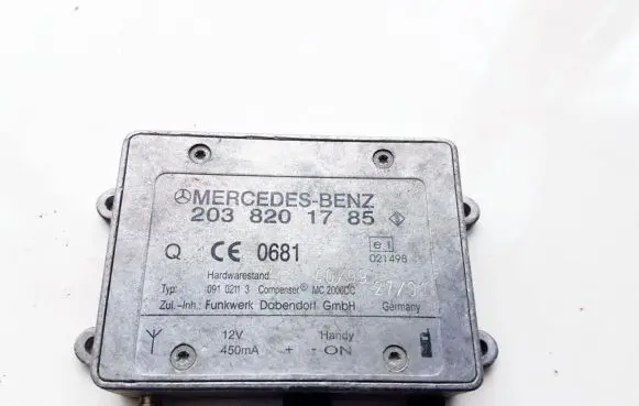 Mercedes-Benz S W220 Antenna control unit 2038201785 E1021498