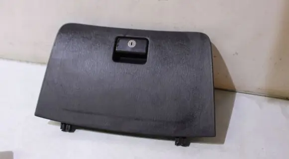 Toyota Corolla E120 E130 Glove box 5555013020