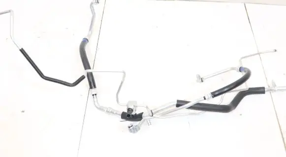 Air conditioning (A/C) pipe/hose