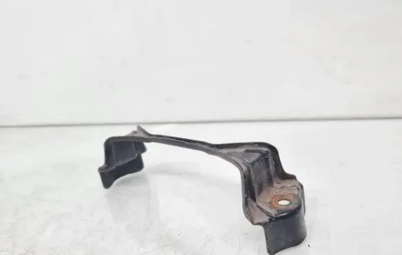Nissan Qashqai Battery bracket 