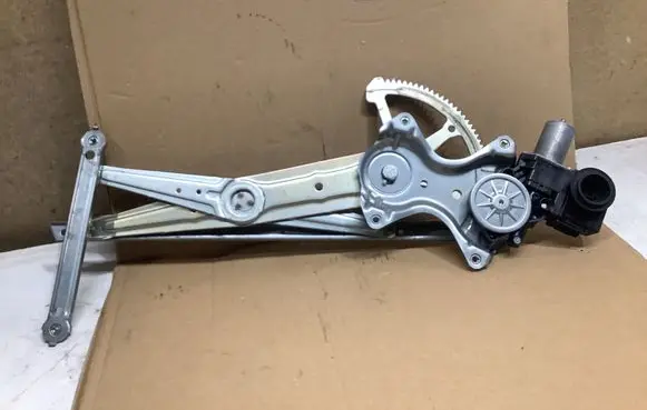 Front door window regulator with motor