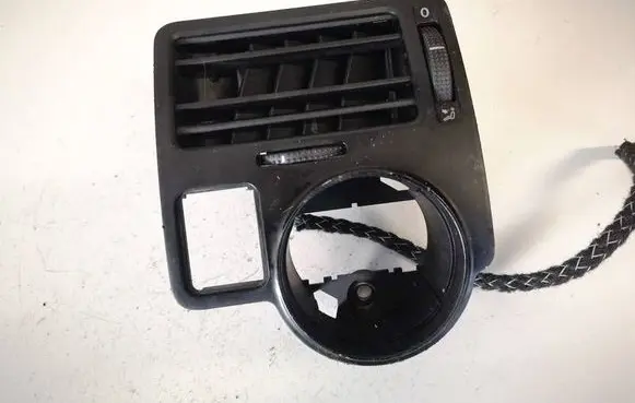 Volkswagen Bora Dash center air vent grill 1j1819703d