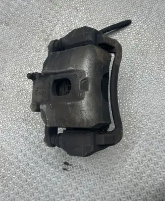 Hyundai Tucson TL Front brake caliper 