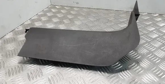 Volkswagen Touareg I Other sill/pillar trim element 7L0863484R