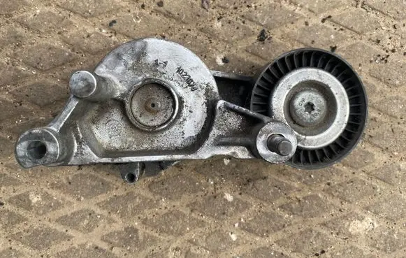Audi A3 S3 8P Alternator belt tensioner 1023674