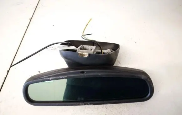 Nissan Primera Rear view mirror (interior) e11015708