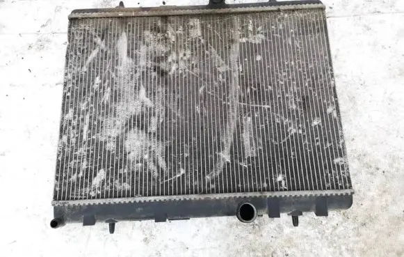 Peugeot 5008 Coolant radiator p9680533480