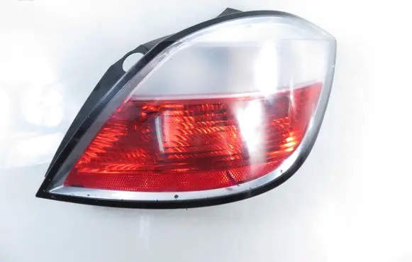 Opel Astra H Rear/tail lights
