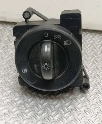 Mercedes-Benz Citan W415 Light switch A9065450104 ZGS003 1397547