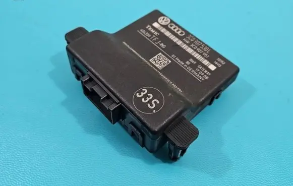 Volkswagen PASSAT CC Central body control module 3C0907530L IMPRK1370826