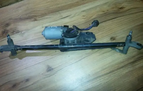SsangYong Actyon Front wiper linkage and motor