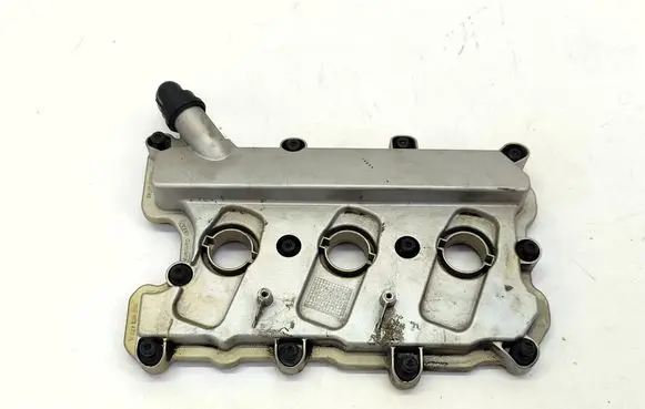 Audi Q7 4L Rocker cam cover 06E103472N