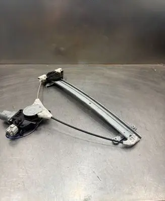 Subaru Impreza III Rear door window regulator with motor 905220