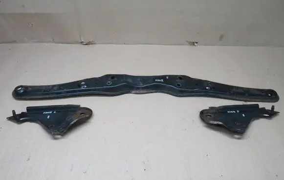 Ford Kuga II Radiator support slam panel bracket DV41S10684