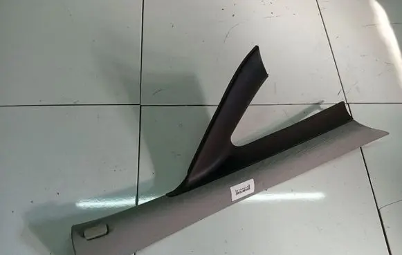 Opel Zafira B (C) pillar trim 360583280
