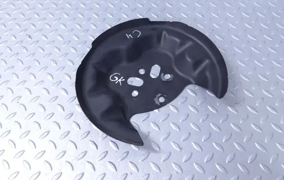 Citroen C4 III e-C4 Rear brake disc plate dust cover 9825073280