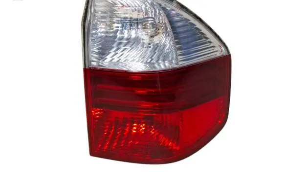 BMW X3 E83 Rear/tail lights 7162210 010760002