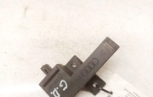 Audi A7 S7 4G Antenna control unit 8K0907247 33542221