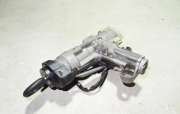 Hyundai Santa Fe Ignition lock CMEAZ91D5 CMEAZ91D
