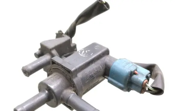 Toyota Avensis T250 Turbo solenoid valve 9008091231