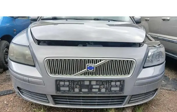Volvo V50 Front bumper
