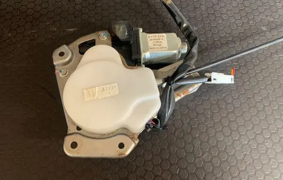 Volvo XC90 Seat adjustment motor 2658836A 80122 J1DEC0