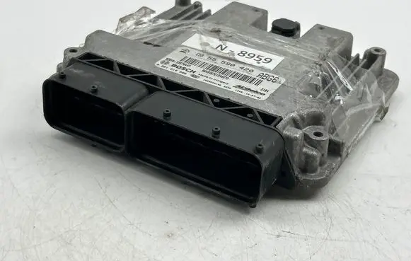 Opel Astra J Engine control unit/module 55590420 55579447 0281019088