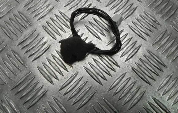 Toyota Yaris Aerial GPS antenna 17D3 U406
