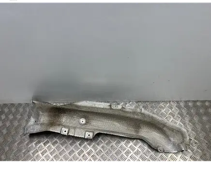 BMW M5 F90 Exhaust heat shield 8072367