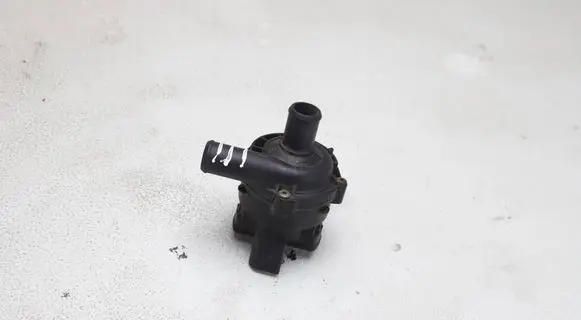 Mercedes-Benz GLA W156 X156 Electric auxiliary coolant/water pump 0392023000 A2118350364