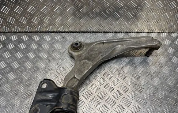 Ford Galaxy Front lower control arm/wishbone 060645L DGM160530A