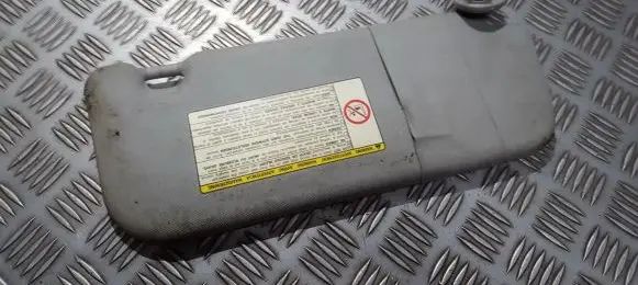 Toyota Avensis T270 Sun visor