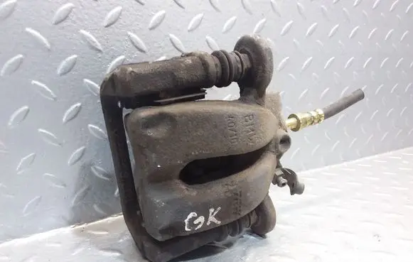 Mini One - Cooper R50 - 53 Rear brake caliper