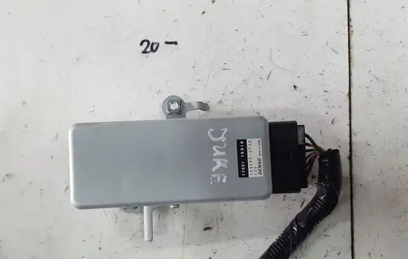 Nissan Juke I F15 Fuel injection pump control unit/module 170011KA1A